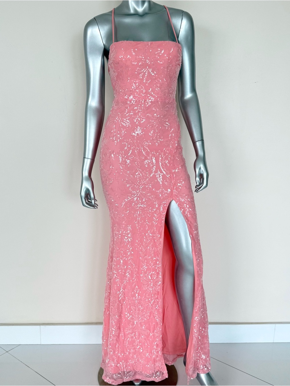 Windsor women wedding/ graduation dress size XS Retail 135$